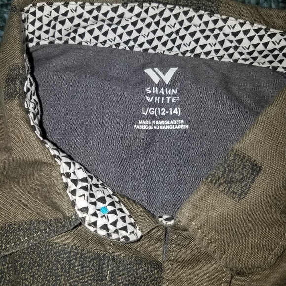 Boys Shaun White button down long sleeve shirt - Picture 3 of 3